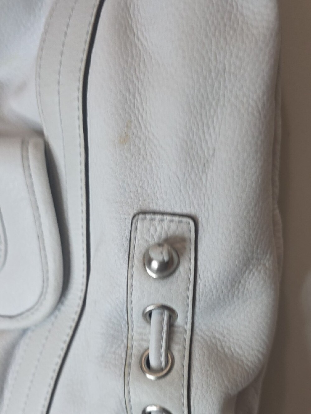 b. makowsky White Leather Shoulder Bag with Braided Handle - Picture 7 of 10